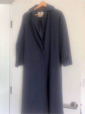 Aquascutum London Navy Single-Breasted Overcoat